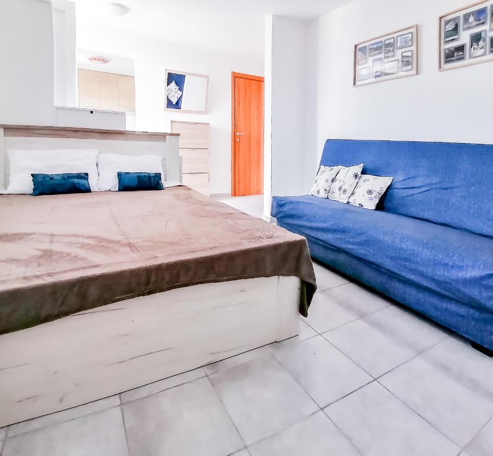 Apartments Siesta Tivat Exterior foto